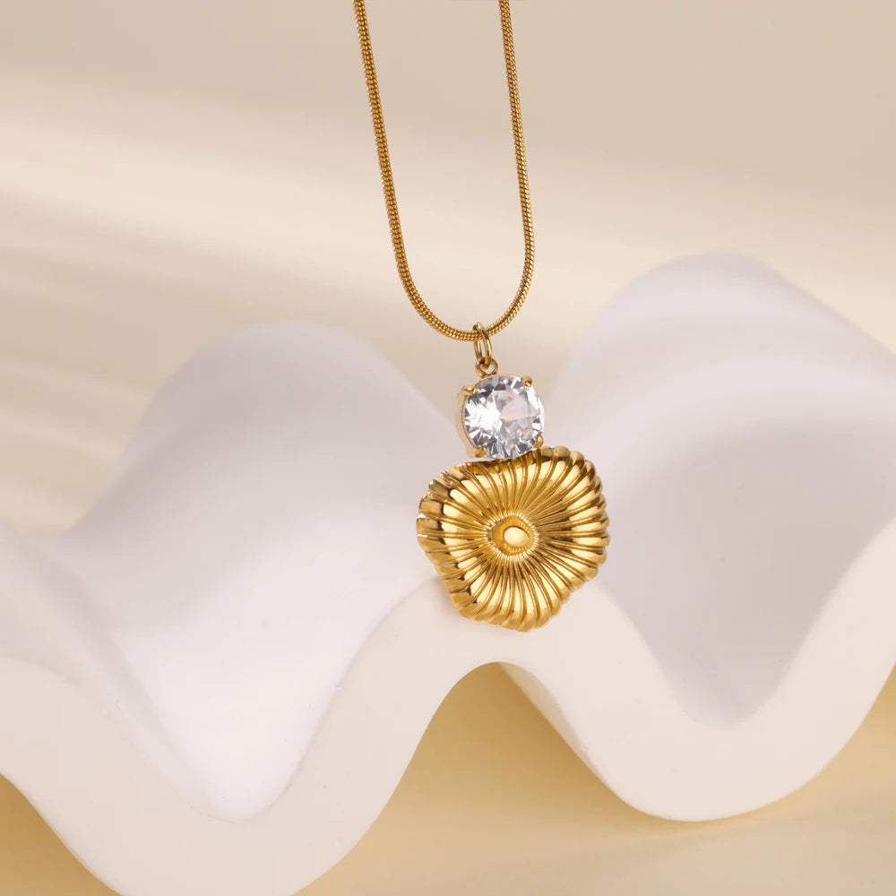 Round Zircon Necklace