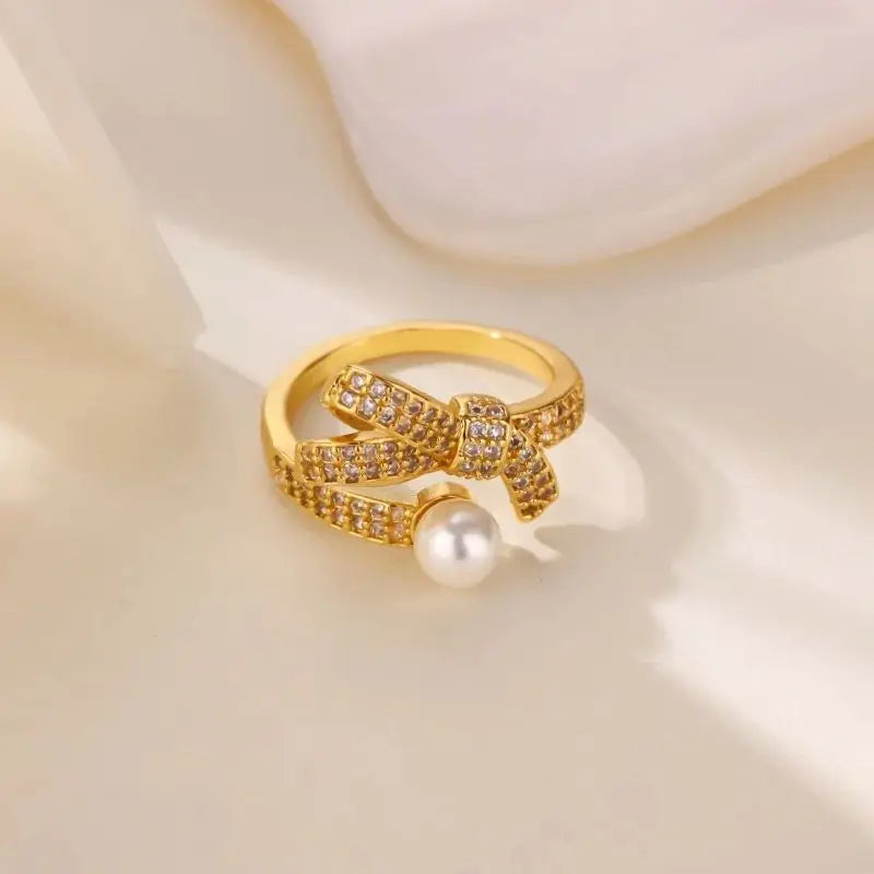 Zirconia Bowknot Ring