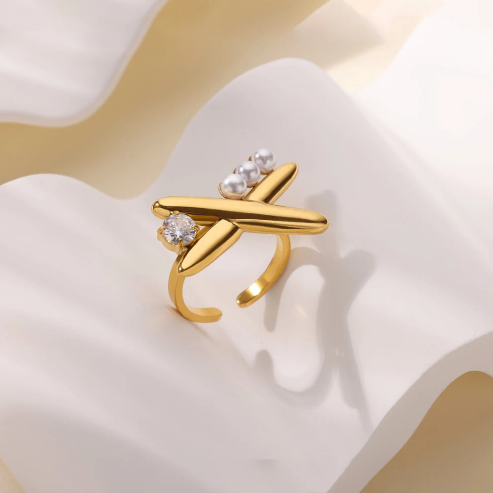 Zircon Pearl Ring