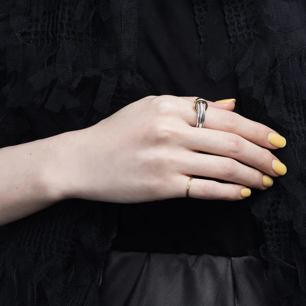 Single Hoop Ring