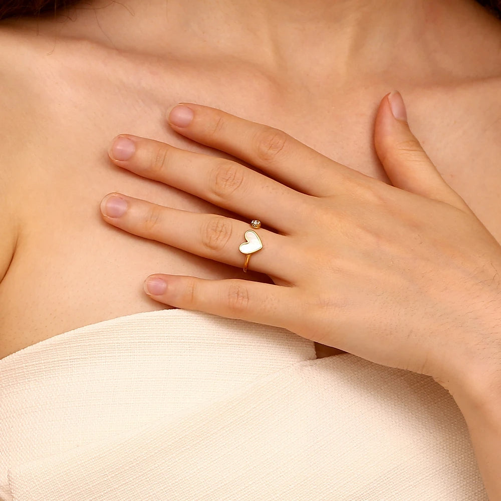 White Heart Ring