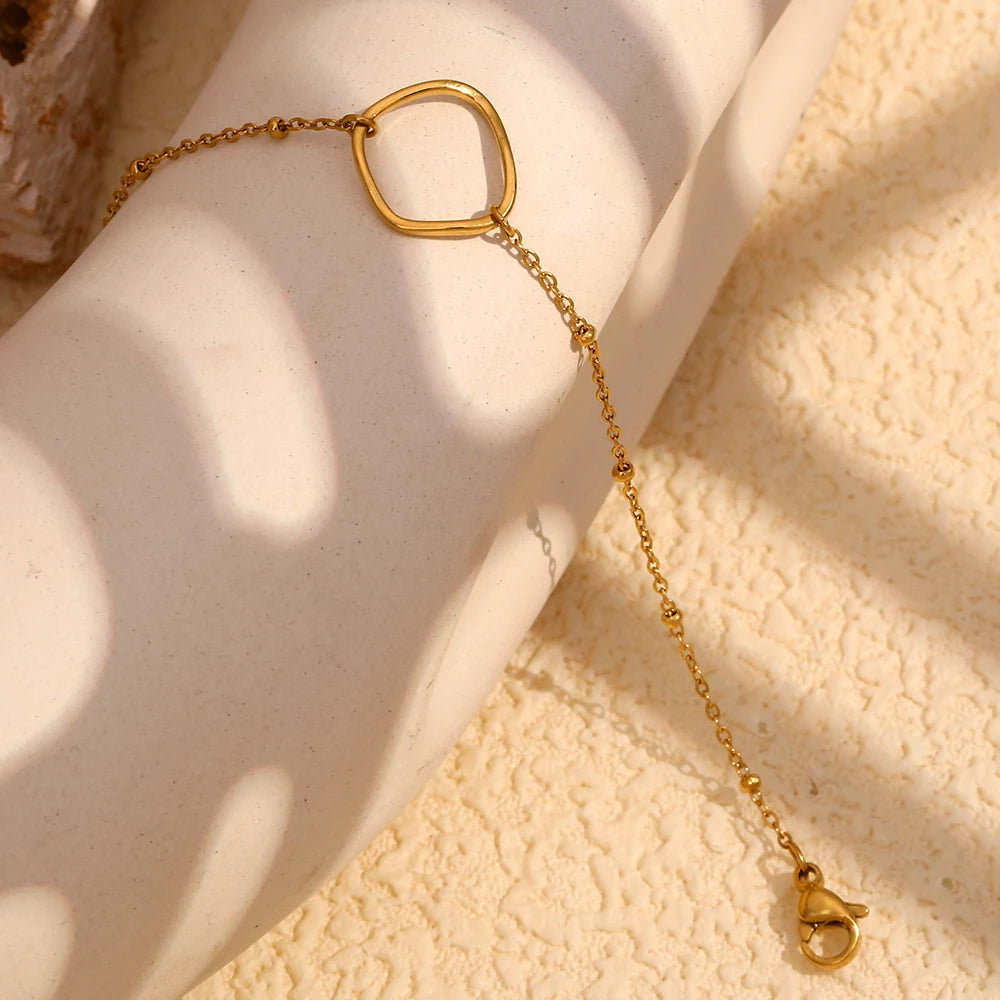 Irregular Circle Bracelet