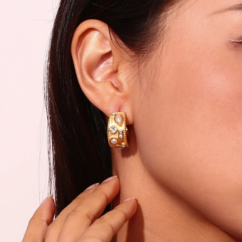 C-Shaped Hoop Earrings