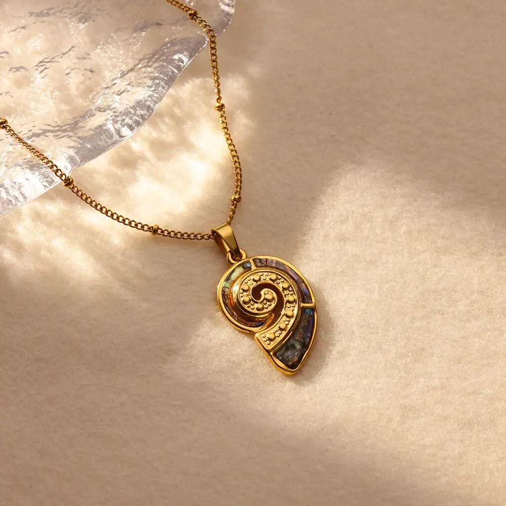 Creative Shell Necklace