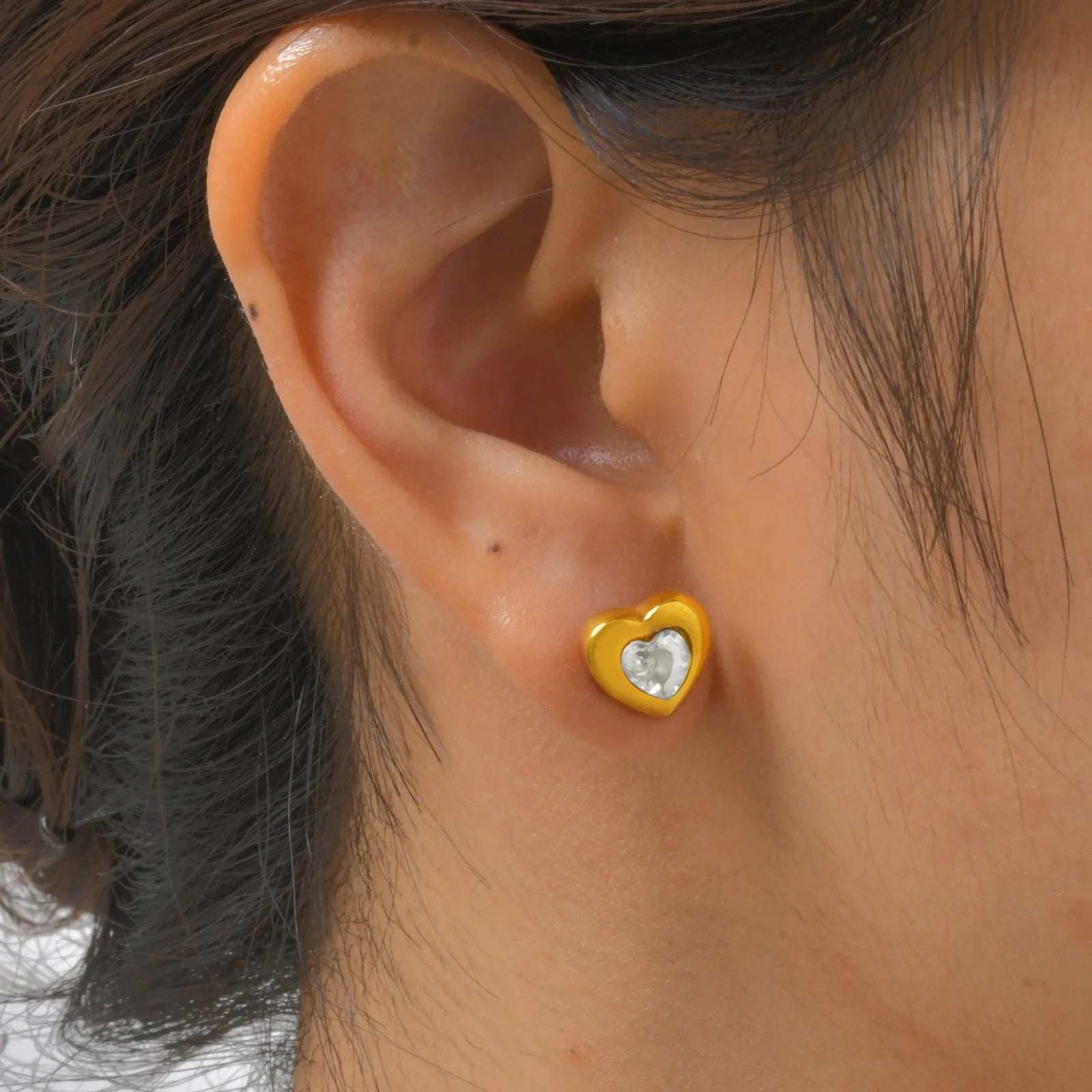 Zircon Heart Earrings
