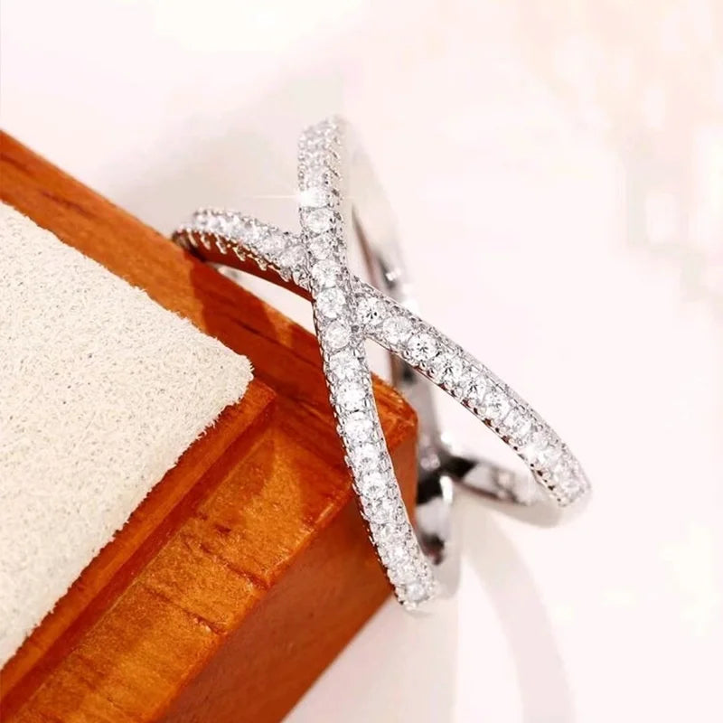 Criss Cross Ring