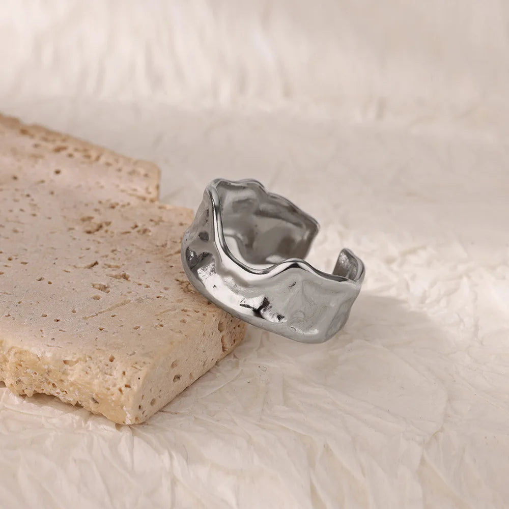 Minimal Irregular Ring