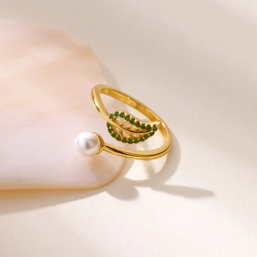 Zircon Leaves Ring