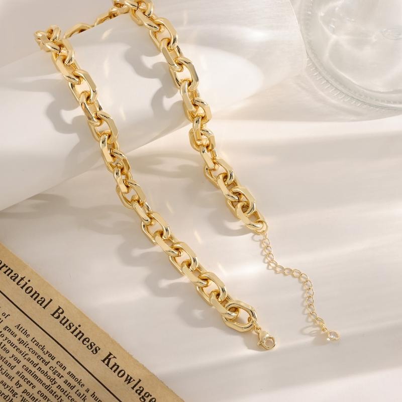14K Gold Paperclip Necklace