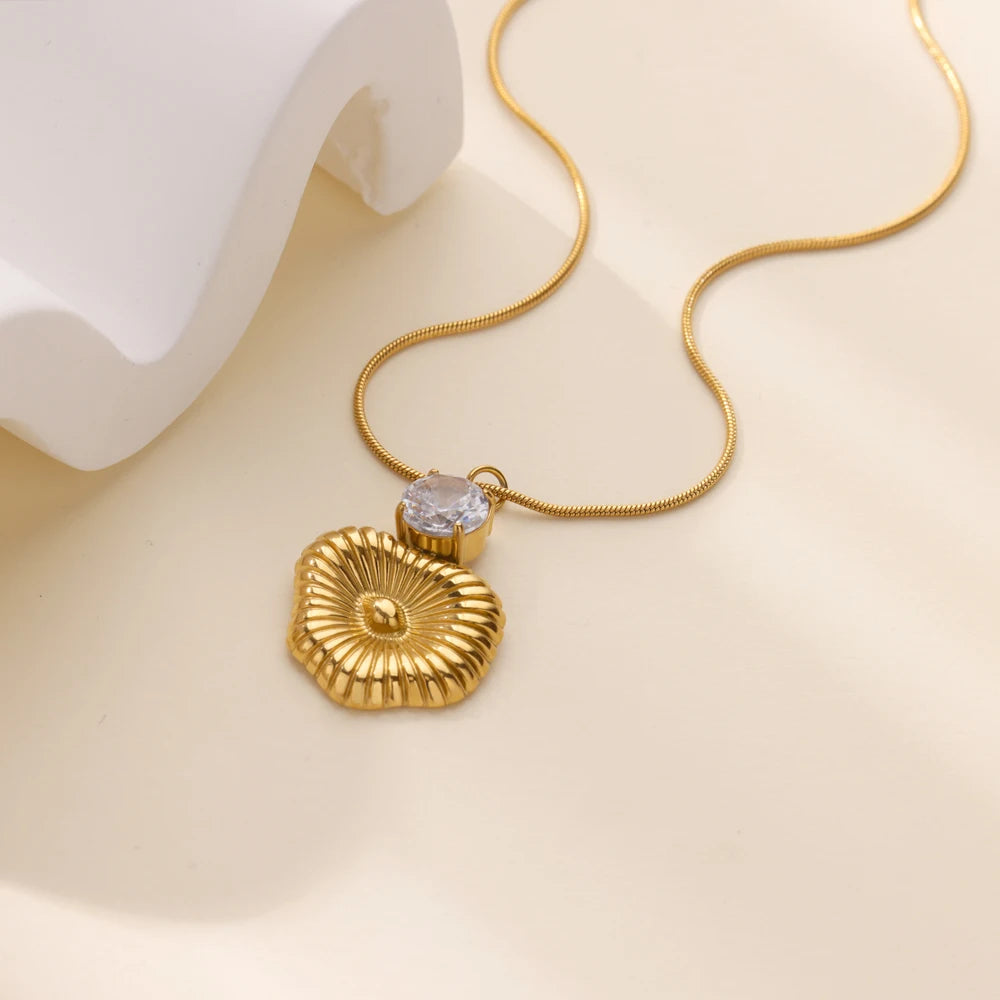 Round Zircon Necklace