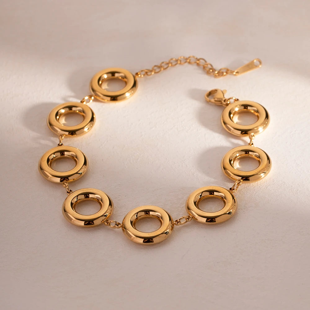Gold Plated Circle Bracelet