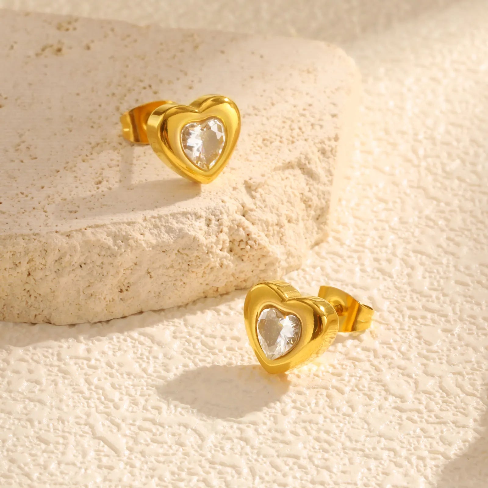 Zircon Heart Earrings