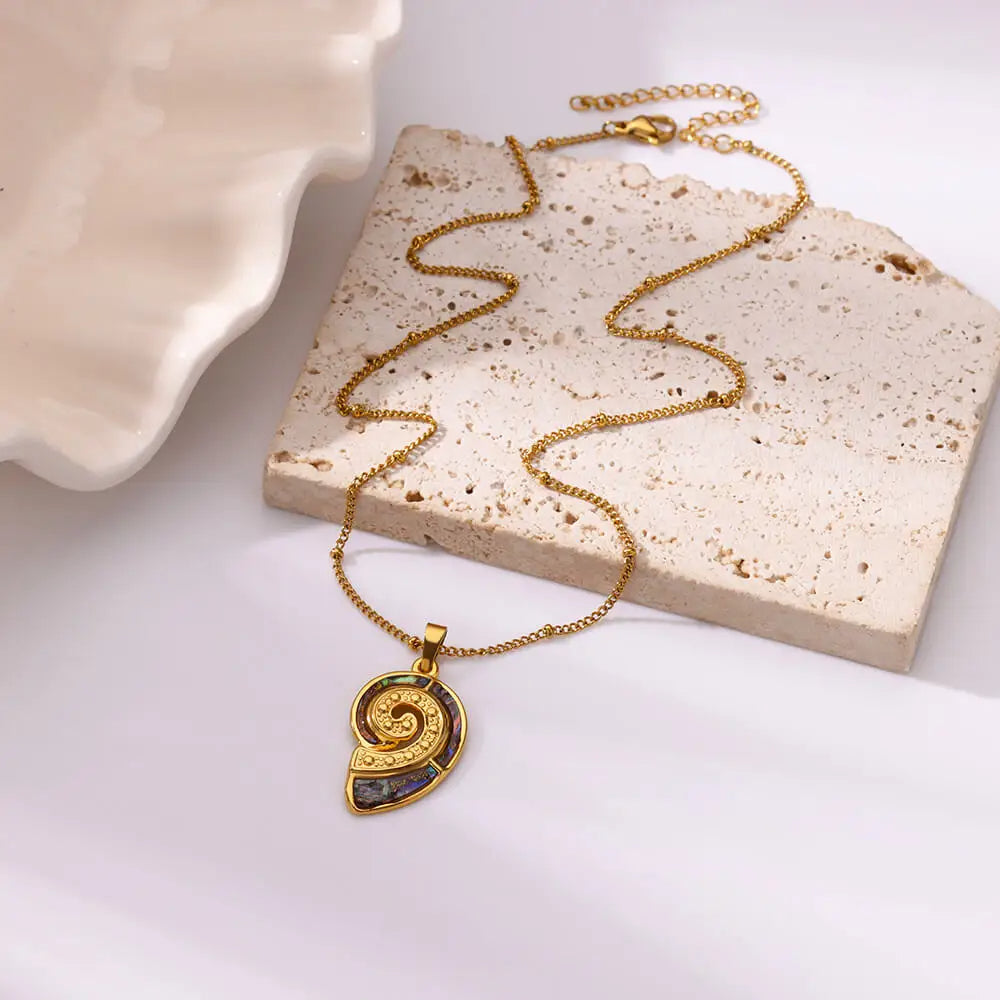 Creative Shell Necklace