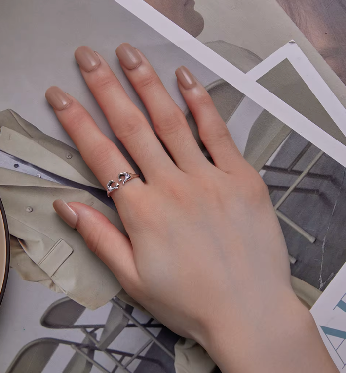 Hands of Hearts Ring