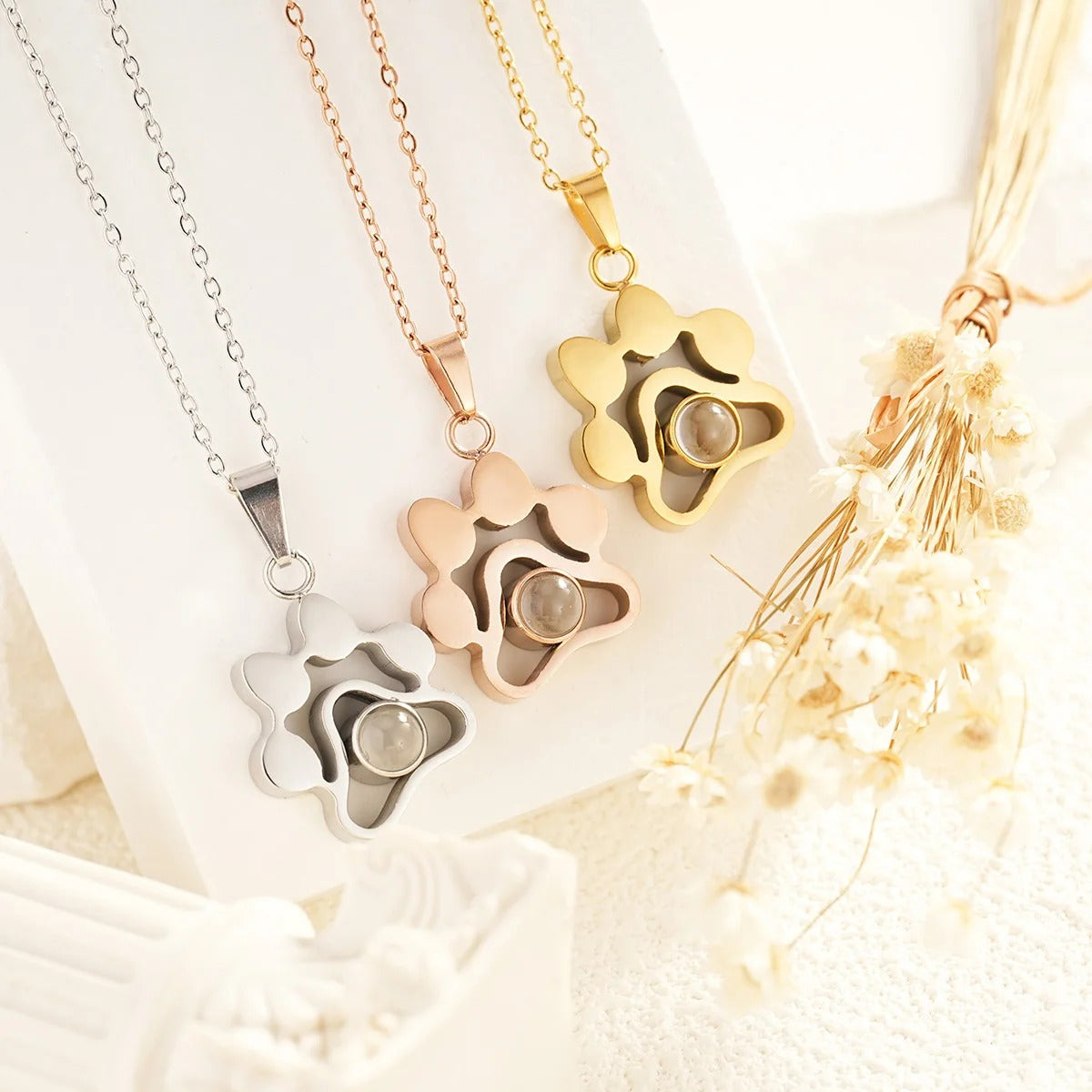 Custom Pet Photo Projection Necklace