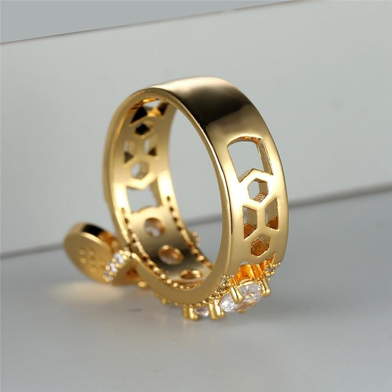 Elegant Round Stone Adjustable Ring