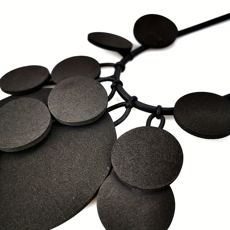 Asymmetric Black Circle Necklace