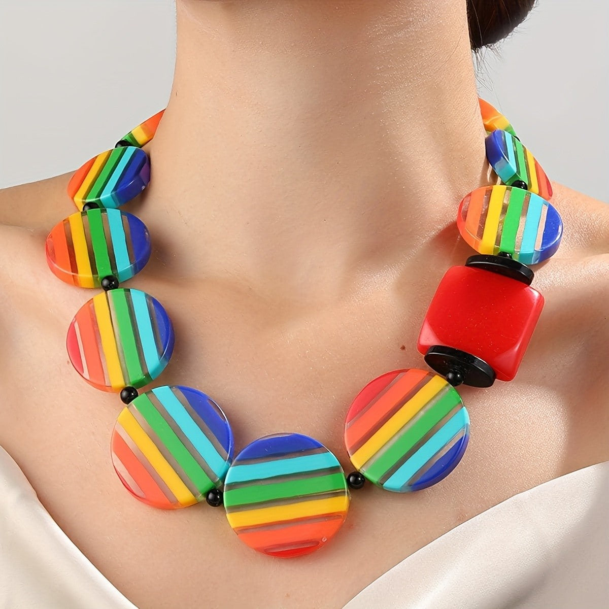Vintage Striped Resin Collar Necklace