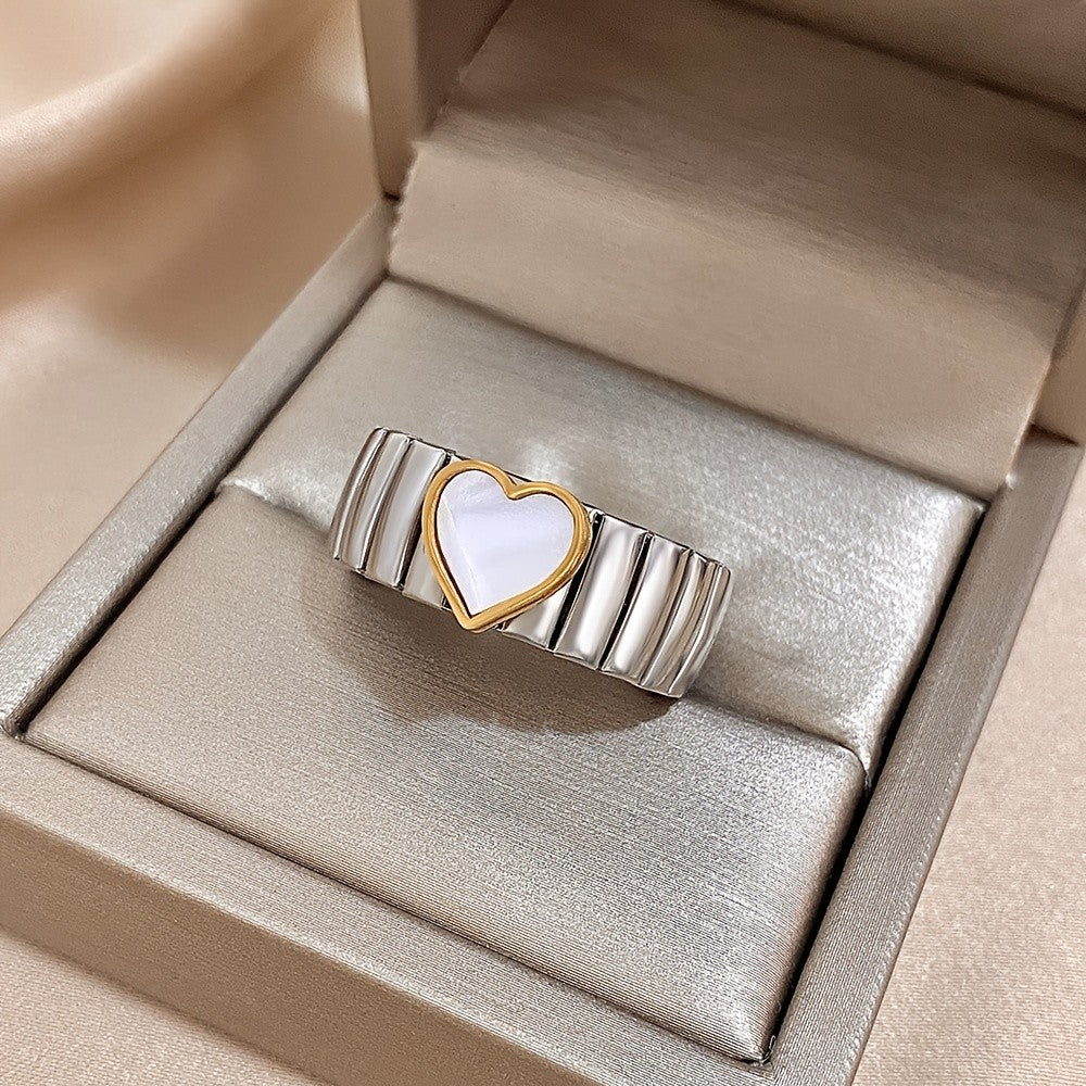 Vintage Heart Chunky Ring