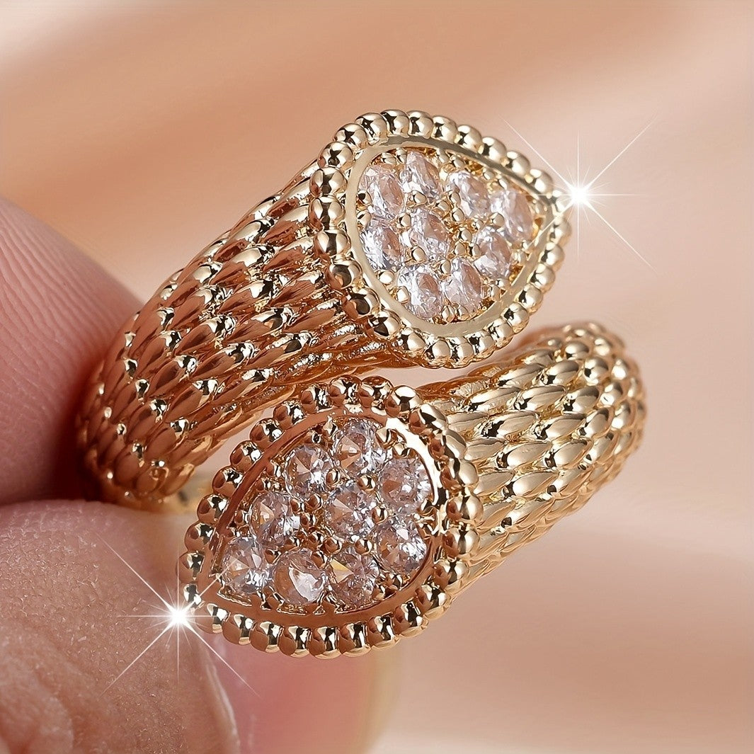 Elegant Oval Zircon Wrap Ring