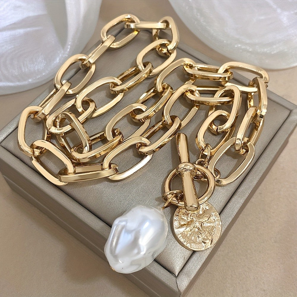 Chunky Chain Pearl Pendant Necklace