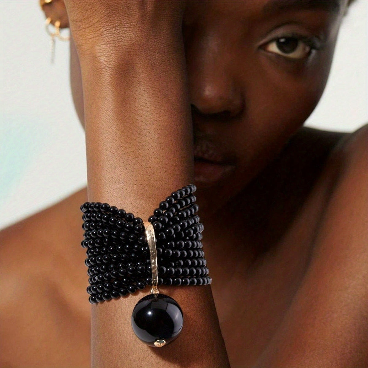 Layered Pearl Bow Bracelet