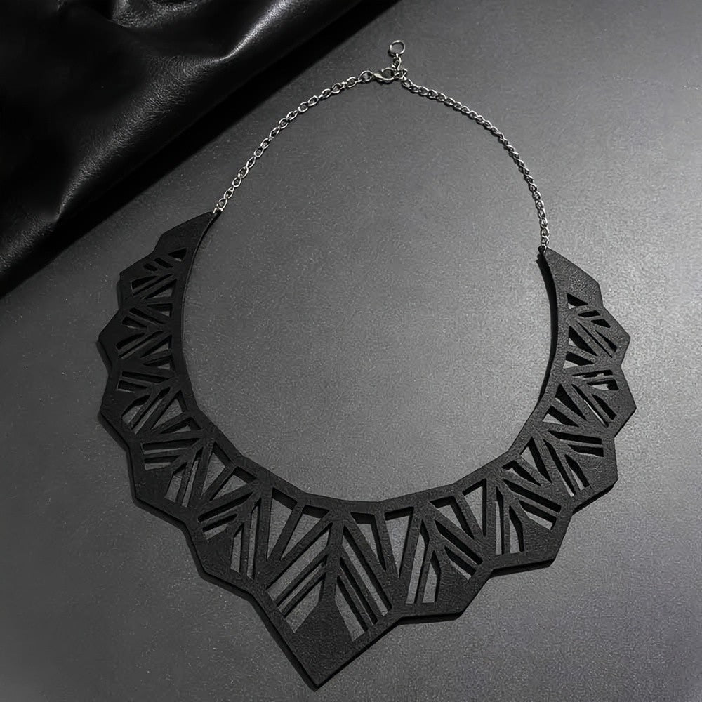 Geometric Black Hollow Collar Necklace