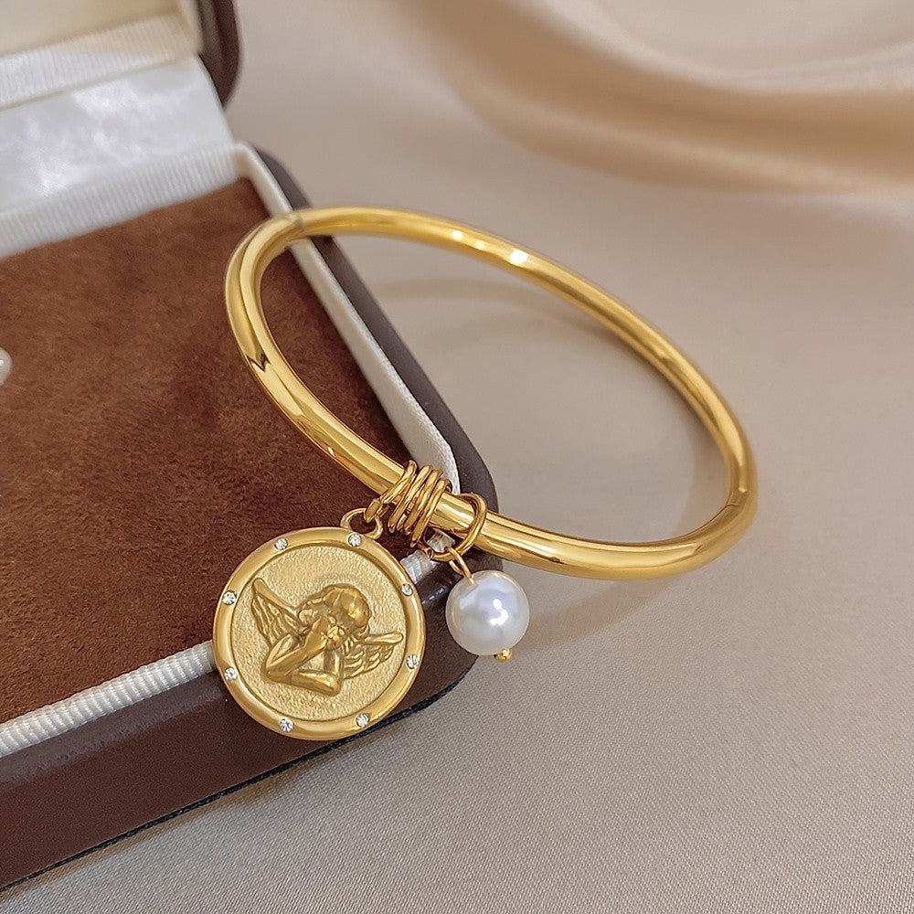18k Angel Charm Pearl Bangle