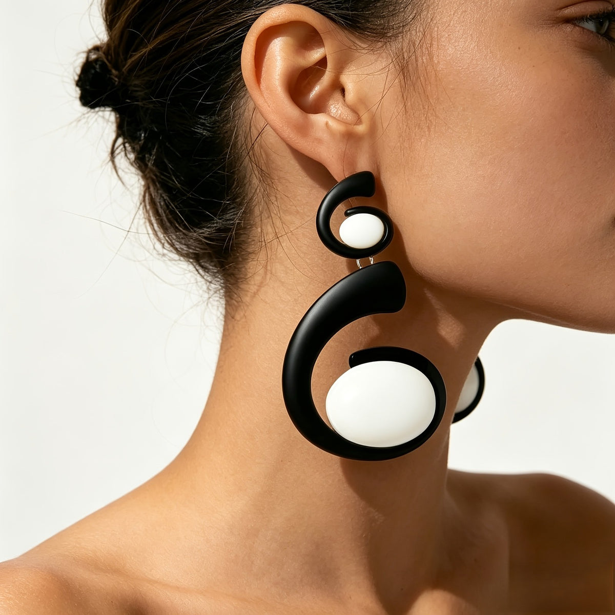 Asymmetric Black Spiral Stone Earrings