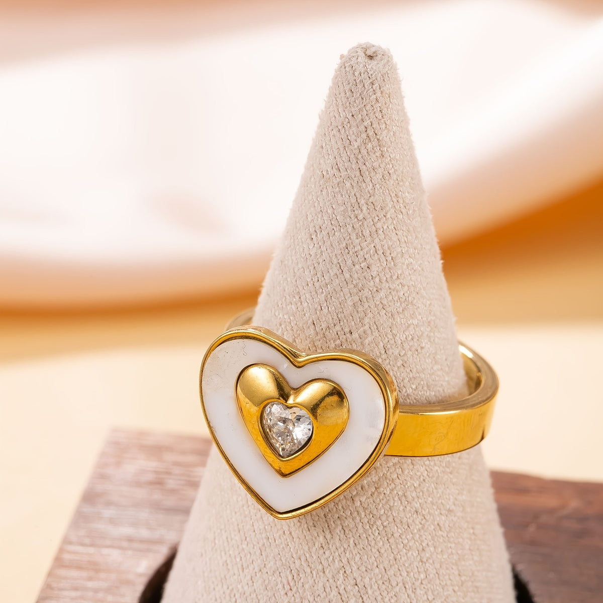 18k White Enamel Double Heart Ring