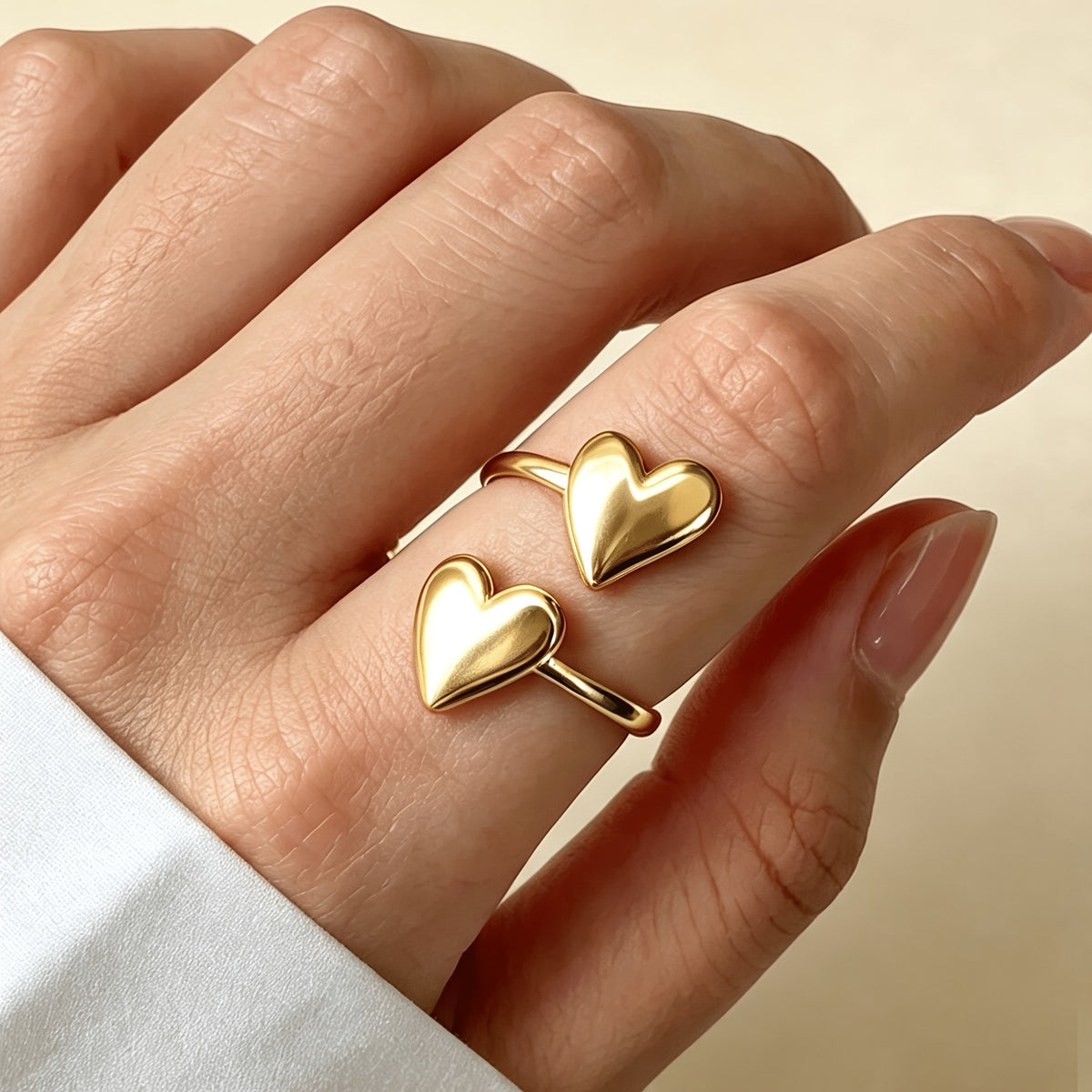 18k Double Heart Adjustable Ring