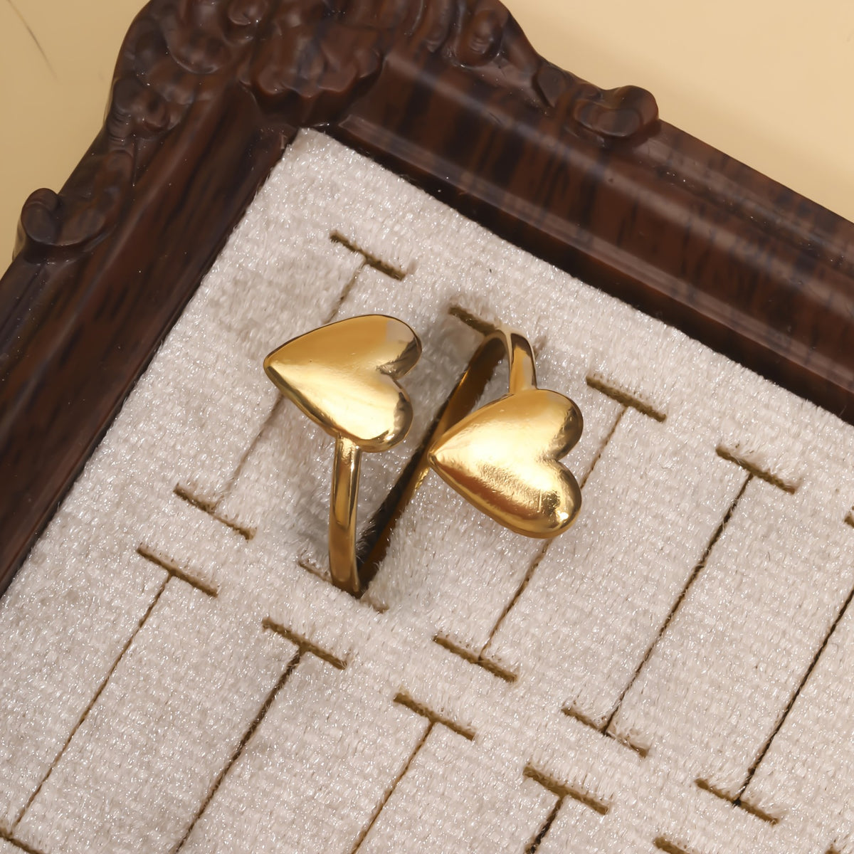 18k Double Heart Adjustable Ring