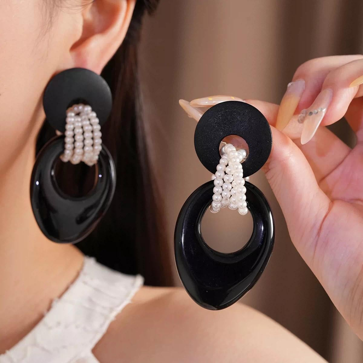 Geometric Black Resin Pearl Drop Earrings