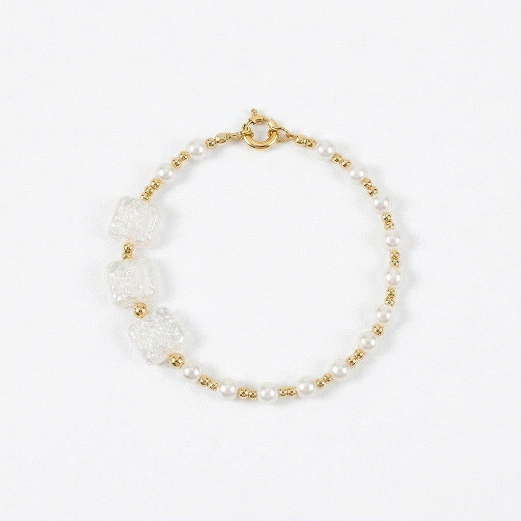Asymmetric Square Pearl Necklace