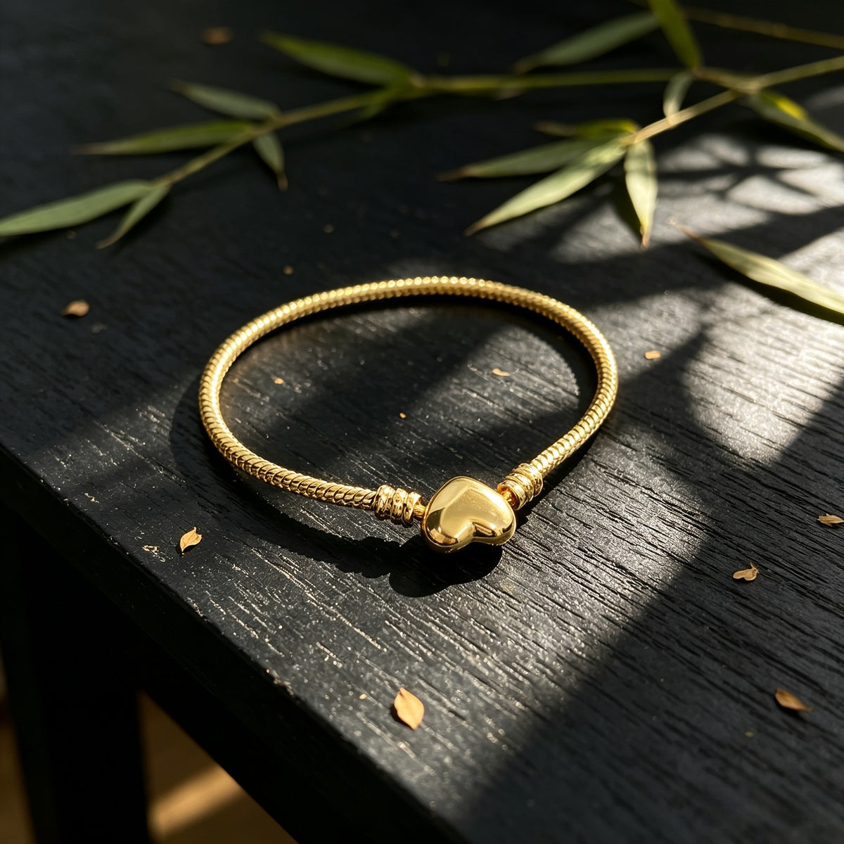 Golden Snake Chain Heart Bracelet