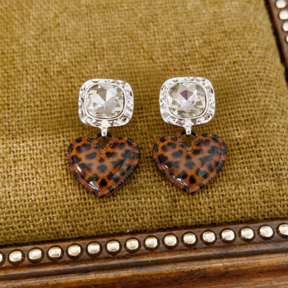 Vintage Leopard Print Heart Drop Earrings