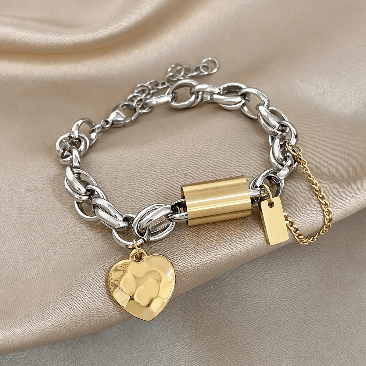 18k Dual-Tone Chain Heart Bracelet