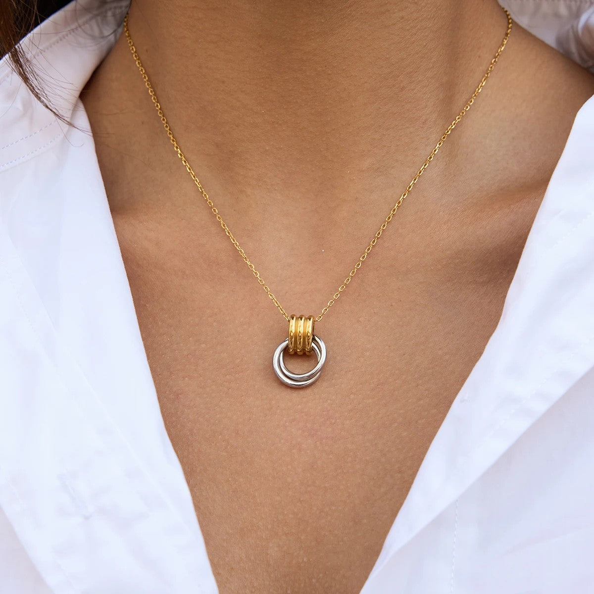 Two-Tone Interlocking Circle Pendant Necklace
