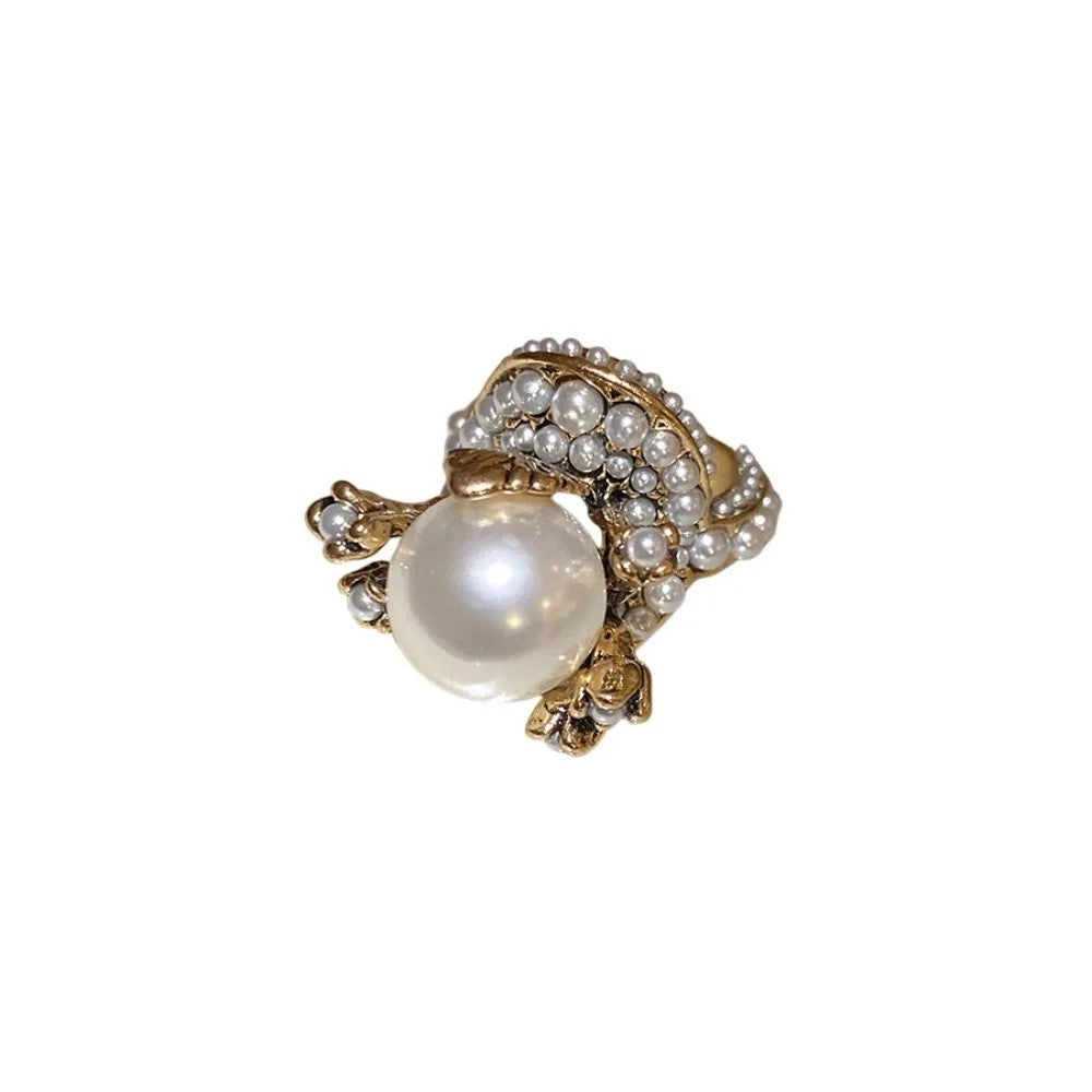 Vintage Floral Pearl Ring