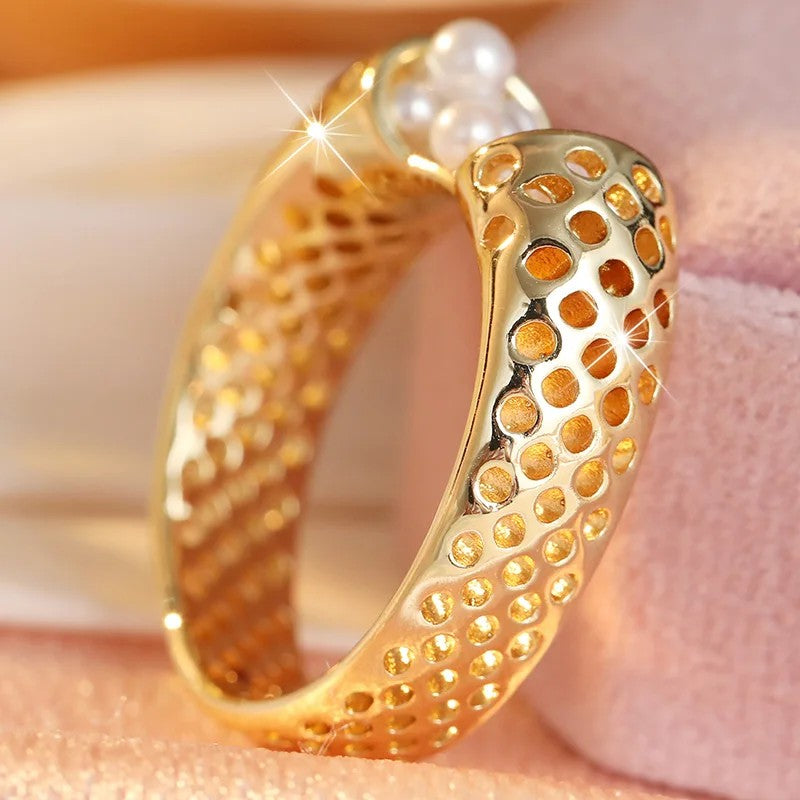 Hollow Skeleton Pearl Ring