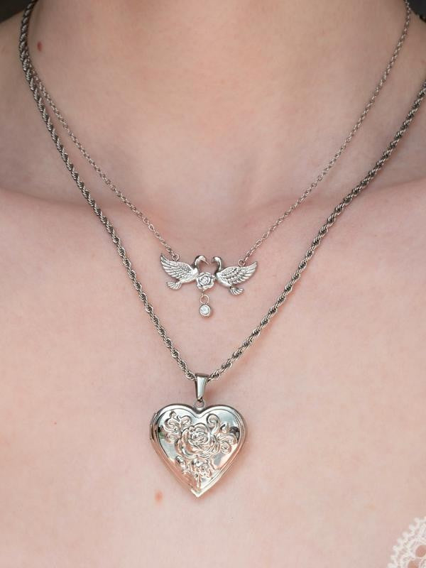 Silver Double Dove Pendant Necklace