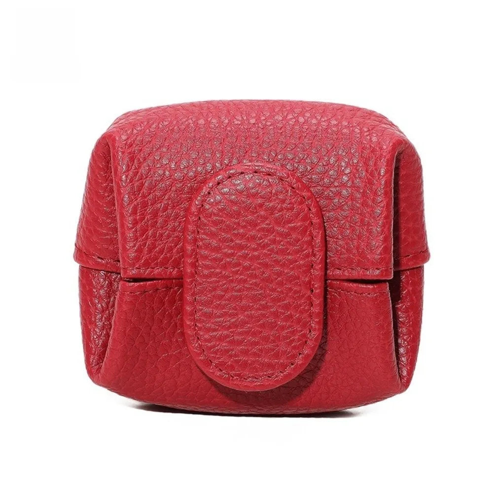CoinKeep™ – Compact Leather Card & Change Wallet