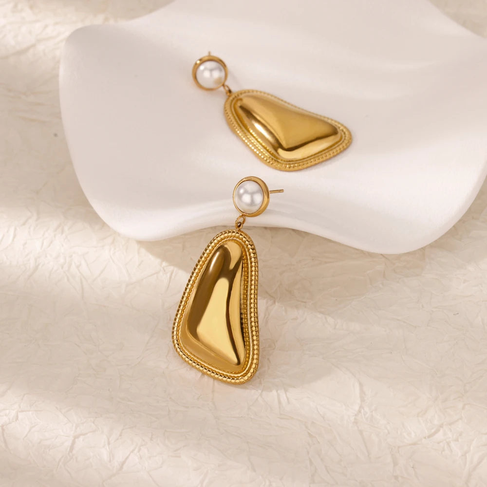 Geometric Pearl Earrings