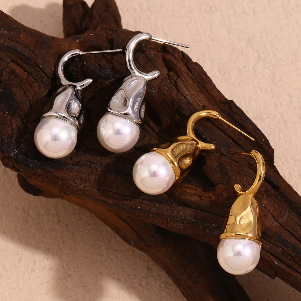 Pearl Droplet Earrings