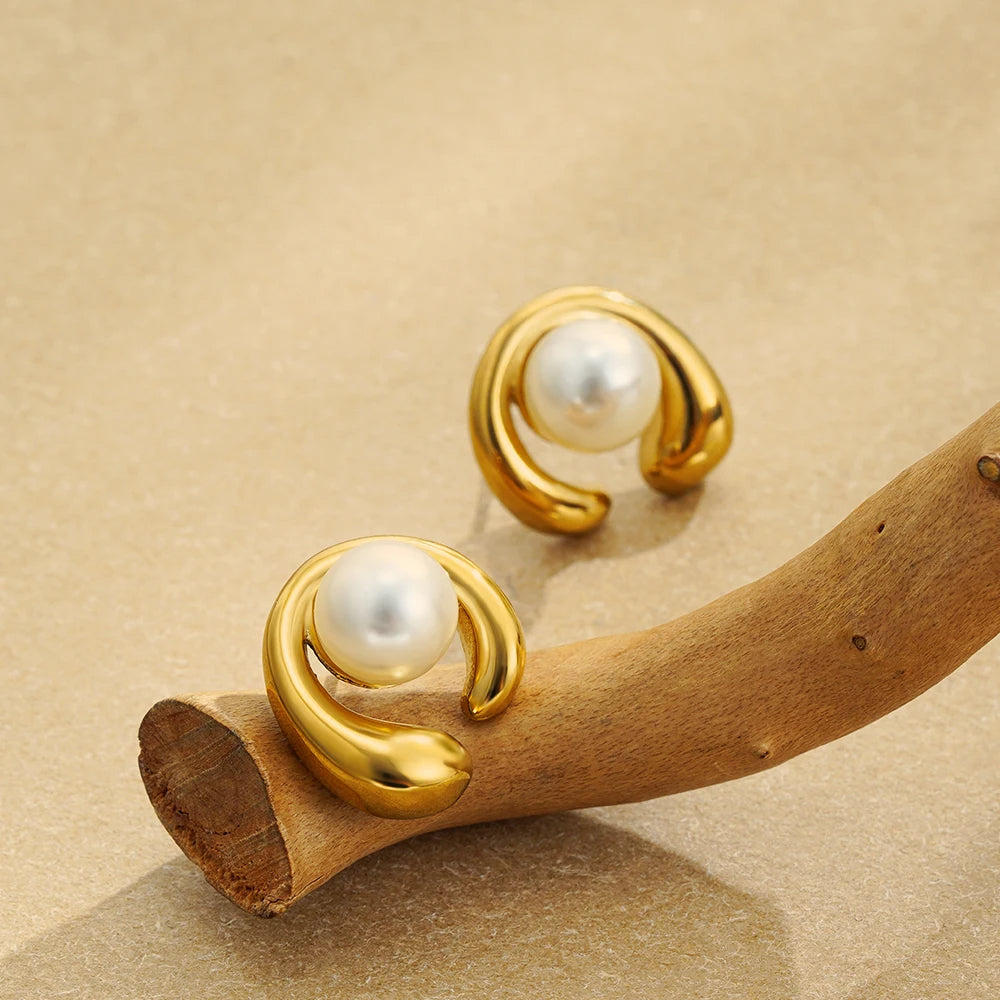 Chunky Pearl Earrings