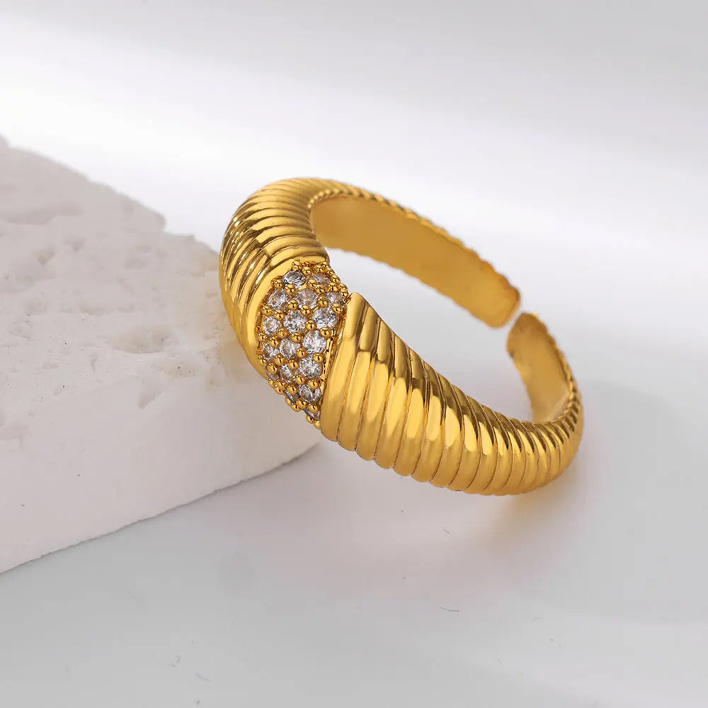 Coil Textured Ring