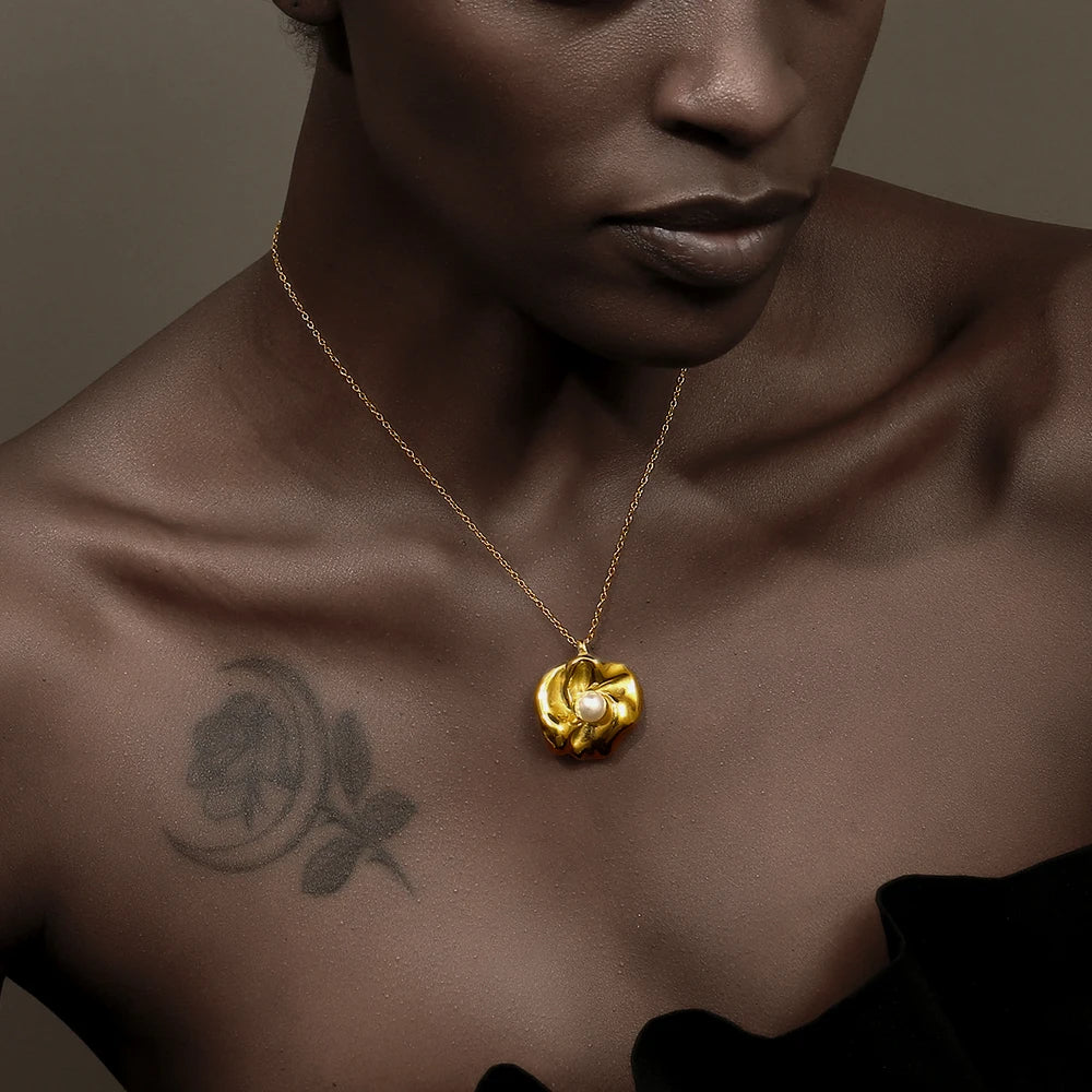 Pearl Flower Necklace