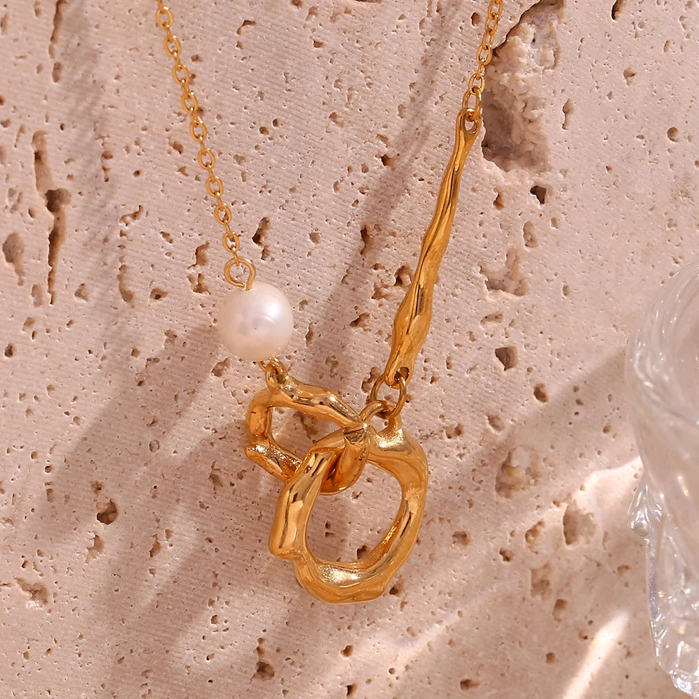 Double Loop Pearl Necklace