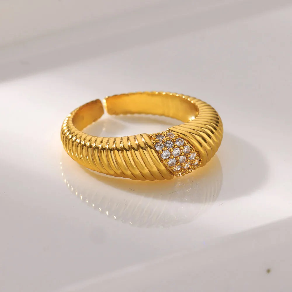 Coil Textured Ring