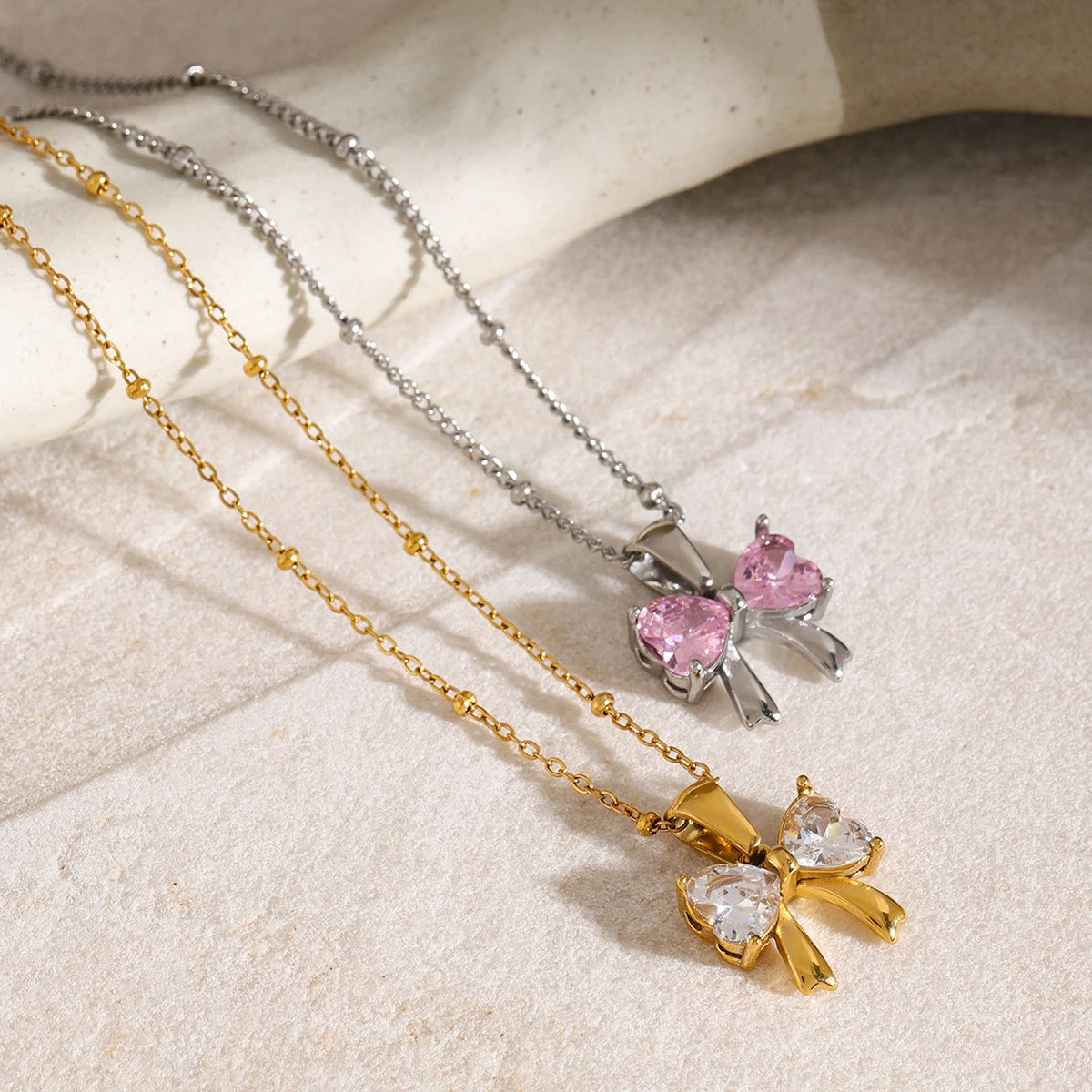 Zirconia Bow Necklace